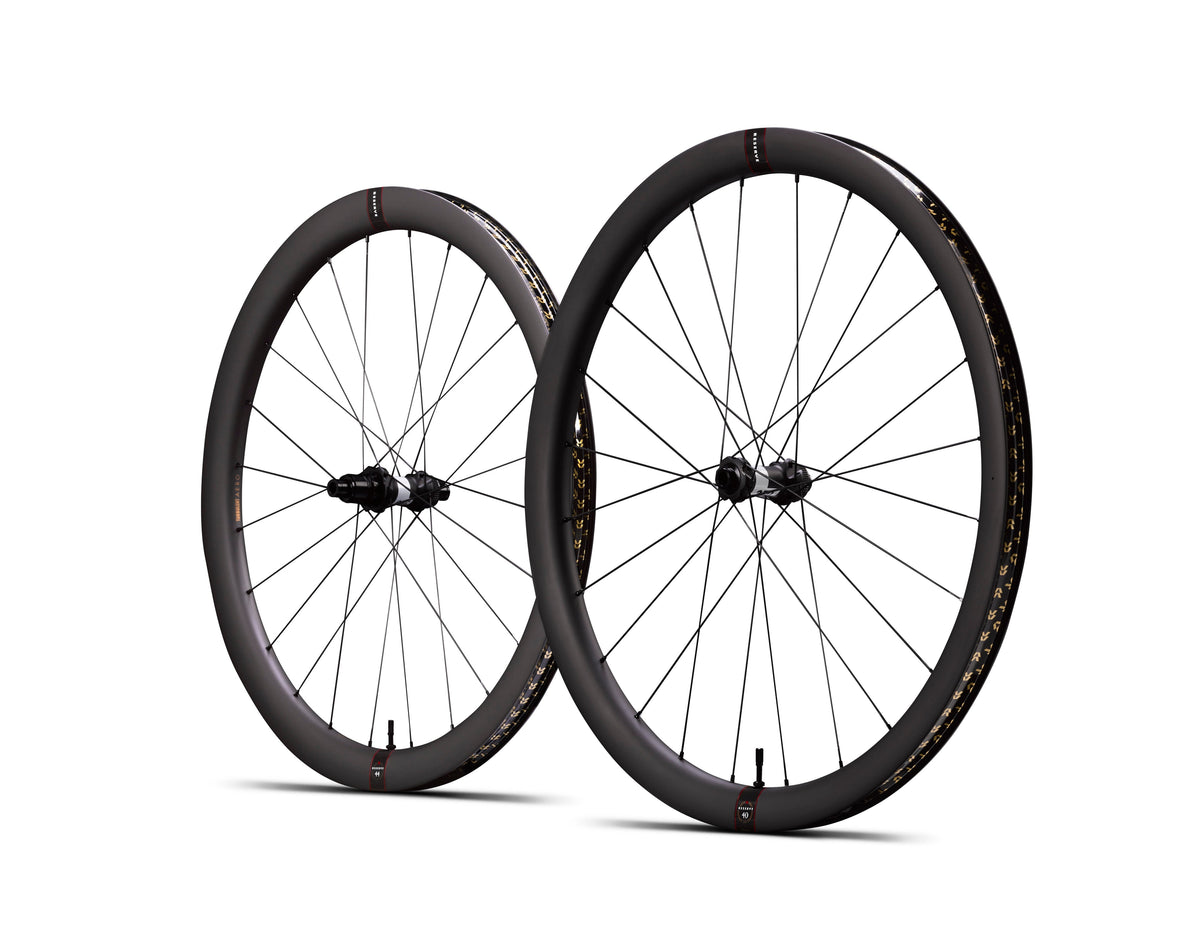 Juego Ruedas Gravel Reserve 40/44 GR Carbono DT Swiss 350 XDR Center Lock Negro